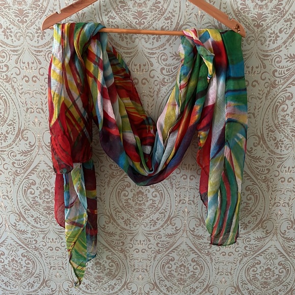 Rainbow / Multicolor Scarf 🌈 - Picture 5 of 6